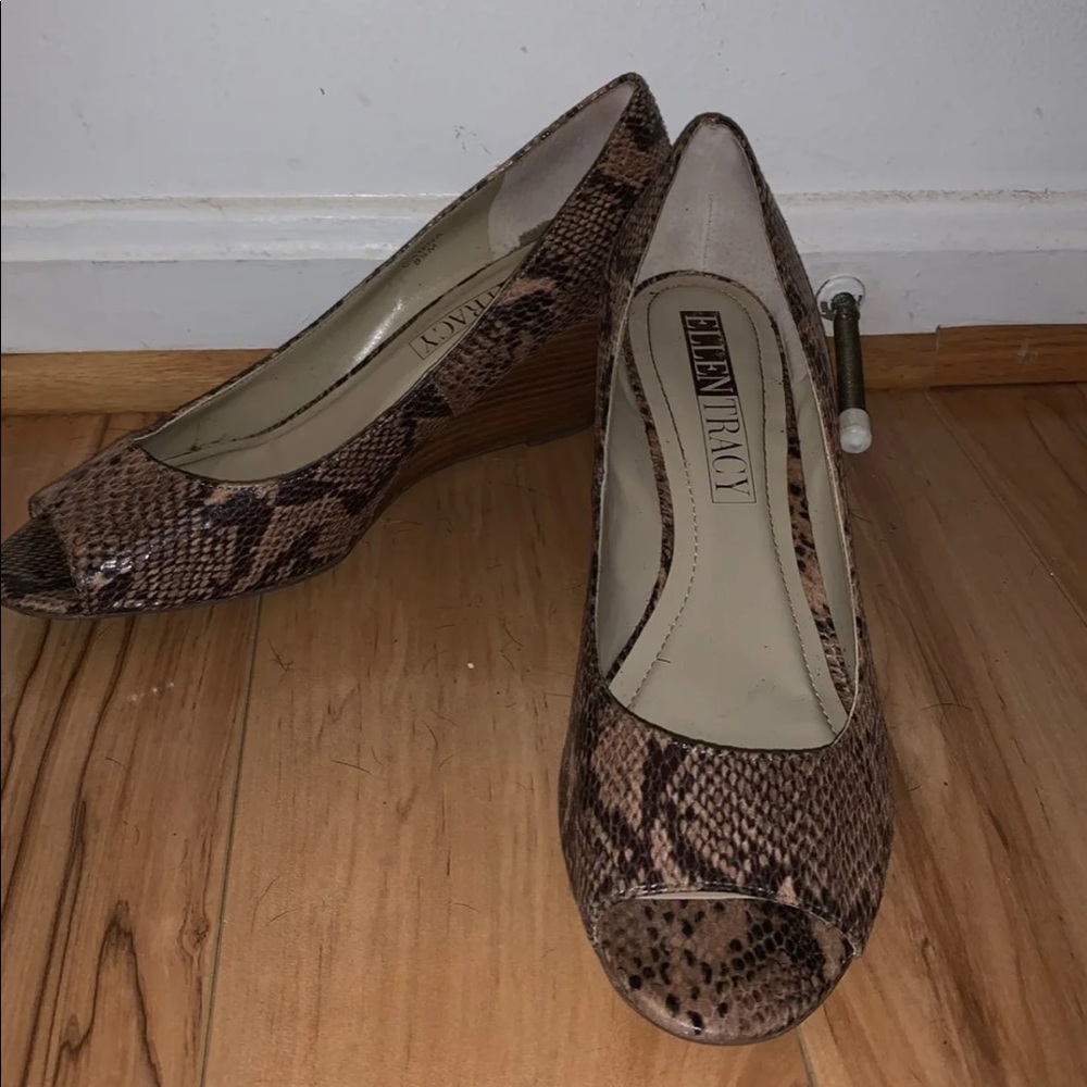 Faux snake skin wedges